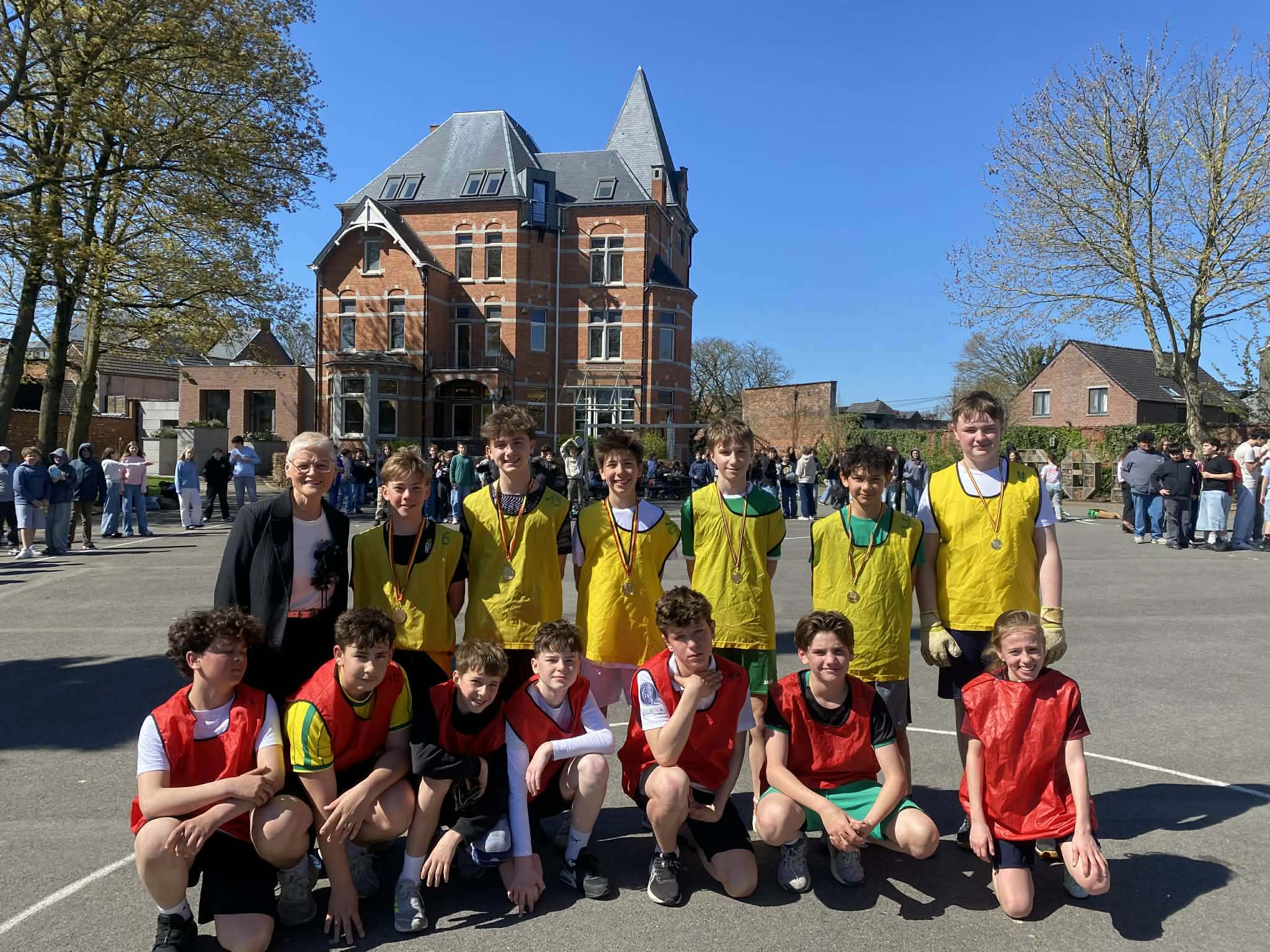 Finale foot inter classes 1B-1P